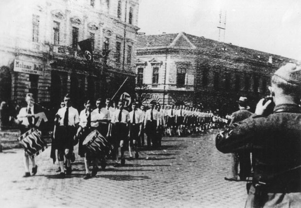 Од новца из Берлина до кућа на Дедињу